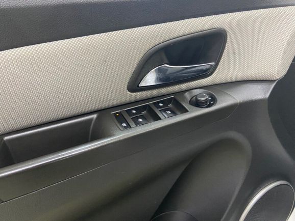 Chevrolet Cruze LS, 1.6 л, АТ, 2012 фото 2