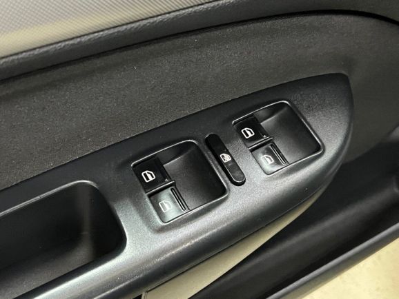 Skoda Octavia, 1.8 л, АТ, 2012 фото 9