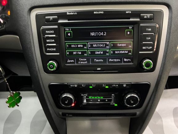 Skoda Octavia, 1.8 л, АТ, 2012 фото 11