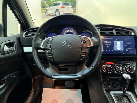 Citroen C4 Exclusive, 1.6 л, АТ, 2013 фото 12