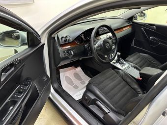 Volkswagen Passat Highline, 1.8 л, РКПП, 2010 фото 9