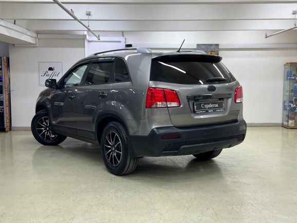 Kia Sorento Prestige, 2.4 л, АТ, 2010 фото 6