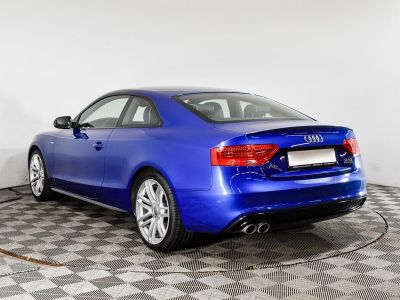 Audi A5, 2.0 л, РКПП, 2015 фото 6