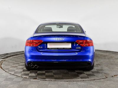 Audi A5, 2.0 л, РКПП, 2015 фото 8