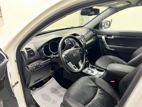 Kia Sorento Prestige, 2.4 л, АТ, 2012 фото 13