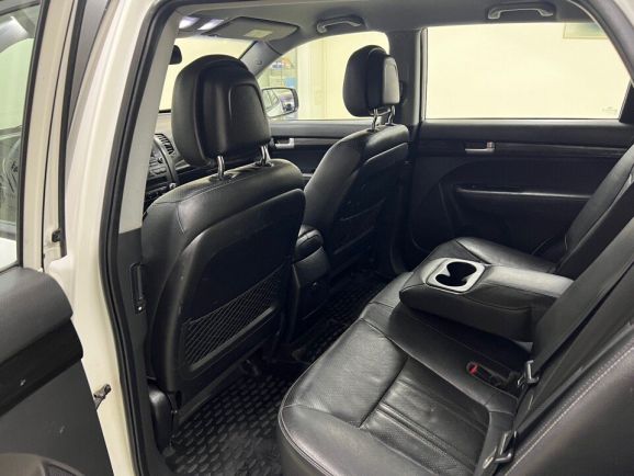 Kia Sorento Prestige, 2.4 л, АТ, 2012 фото 2