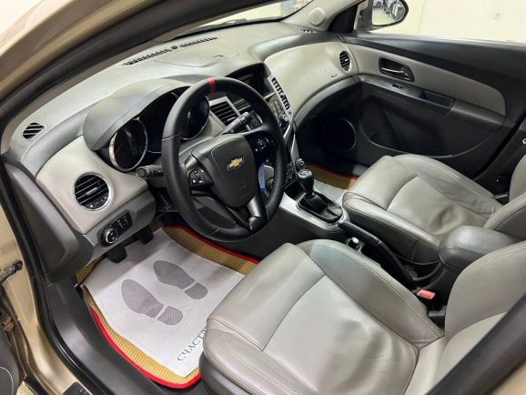 Chevrolet Cruze LT, 1.8 л, МТ, 2009 фото 11