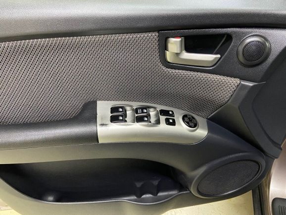 Kia Sportage, 2.0 л, МТ, 2009 фото 10