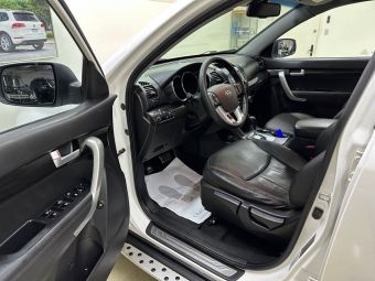 Kia Sorento Prestige, 2.2 л, АКПП, 2012 фото 9