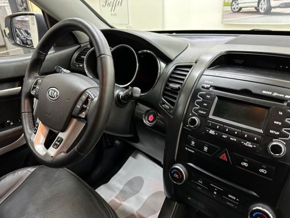 Kia Sorento Prestige, 2.2 л, АТ, 2012 фото 11