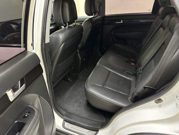 Kia Sorento Prestige, 2.2 л, АТ, 2012 фото 1