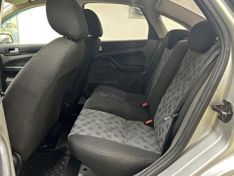 Ford Focus Comfort, 1.6 л, АТ, 2005 фото 1