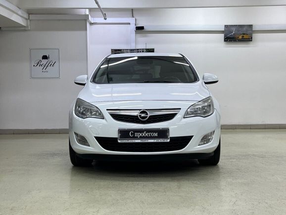 Opel Astra Cosmo, 1.6 л, АТ, 2011 фото 4