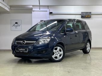 Opel Zafira, 1.8 л, МКПП, 2011 фото 3