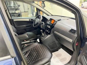Opel Zafira, 1.8 л, МКПП, 2011 фото 13