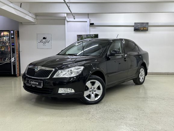 Skoda Octavia Elegance, 1.4 л, Робот, 2011 фото 3