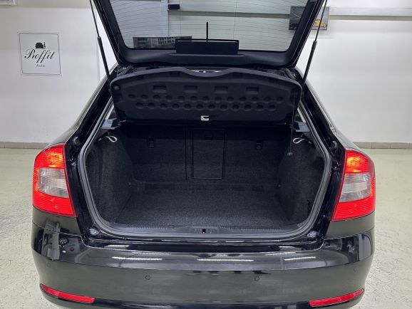 Skoda Octavia Elegance, 1.4 л, Робот, 2011 фото 1