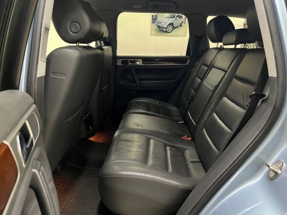 Volkswagen Touareg V6 3.0TDI, 3.0 л, АТ, 2008 фото 10