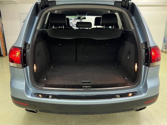 Volkswagen Touareg V6 3.0TDI, 3.0 л, АТ, 2008 фото 1