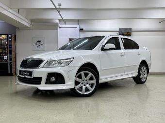 Skoda Octavia Elegance, 1.4 л, РКПП, 2011 фото 3