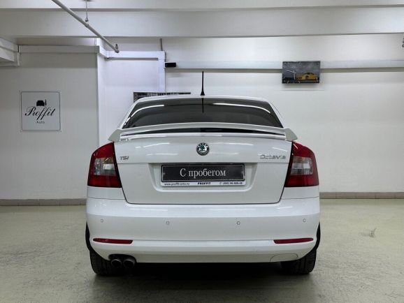 Skoda Octavia Elegance, 1.4 л, Робот, 2011 фото 7