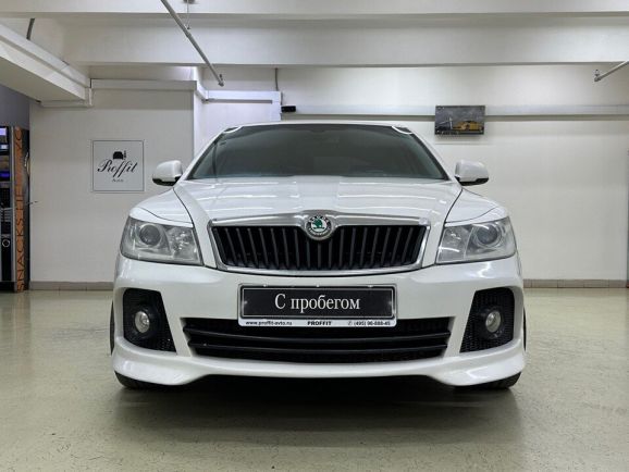 Skoda Octavia Elegance, 1.4 л, Робот, 2011 фото 8