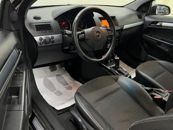Opel Astra, 2.0 л, МТ, 2008 фото 9
