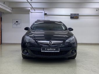 Opel Astra, 1.6 л, МКПП, 2012 фото 4