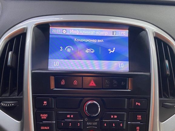 Opel Astra, 1.6 л, МТ, 2012 фото 2