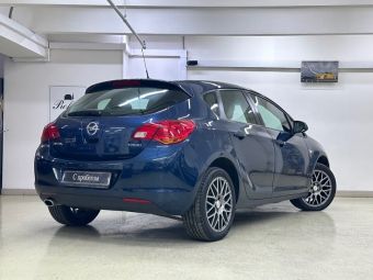 Opel Astra Enjoy, 1.4 л, АКПП, 2012 фото 6