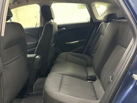 Opel Astra Enjoy, 1.4 л, АТ, 2012 фото 10