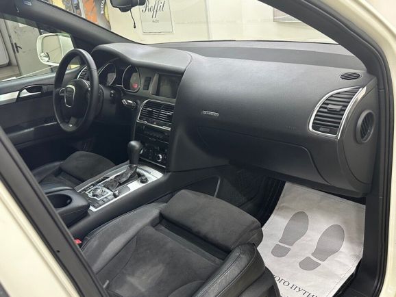 Audi Q7, 3.0 л, АТ, 2008 фото 19