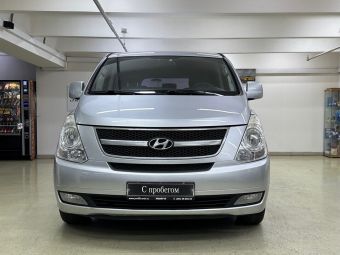 Hyundai Grand Starex, 2.5 л, АКПП, 2010 фото 4