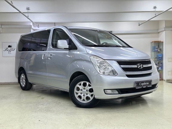 Hyundai Grand Starex, 2.5 л, АТ, 2010 фото 5