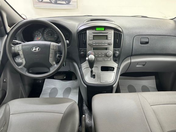 Hyundai Grand Starex, 2.5 л, АТ, 2010 фото 10