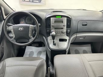 Hyundai Grand Starex, 2.5 л, АКПП, 2010 фото 10