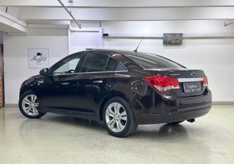 Chevrolet Cruze LTZ, 1.8 л, МКПП, 2013 фото 6