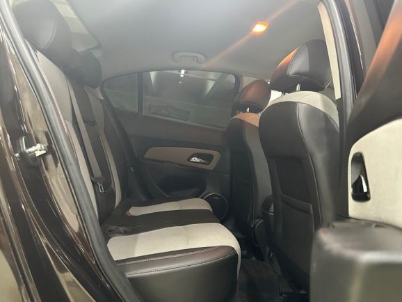 Chevrolet Cruze LTZ, 1.8 л, МТ, 2013 фото 2