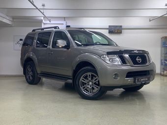 Nissan Pathfinder LE +camera, 2.5 л, АКПП, 2010 фото 5