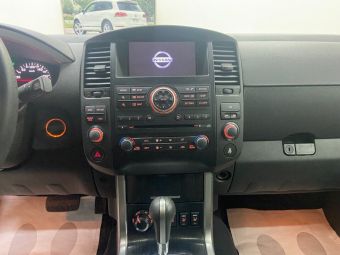 Nissan Pathfinder LE +camera, 2.5 л, АКПП, 2010 фото 16