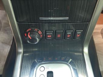 Nissan Pathfinder LE +camera, 2.5 л, АКПП, 2010 фото 17