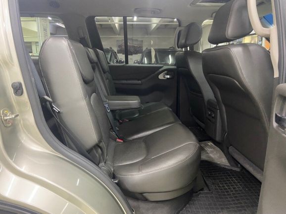 Nissan Pathfinder LE +camera, 2.5 л, АТ, 2010 фото 21