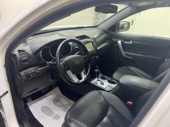 Kia Sorento Premium, 2.4 л, АТ, 2010 фото 13