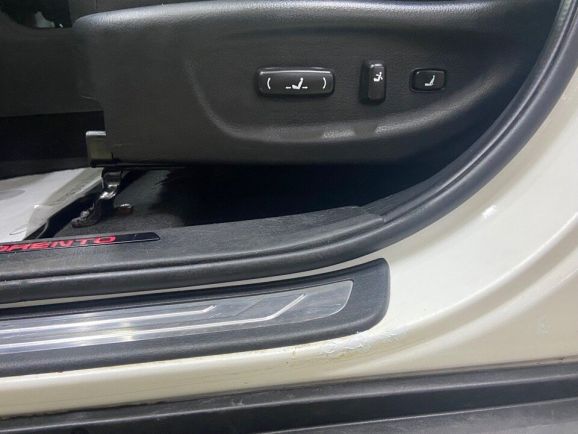 Kia Sorento Premium, 2.4 л, АТ, 2010 фото 14