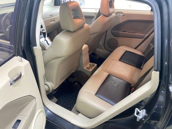 Dodge Caliber SXT, 2.0 л, Вариатор, 2008 фото 1