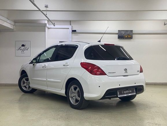 Peugeot 308 Premium Pack, 1.6 л, АТ, 2011 фото 6