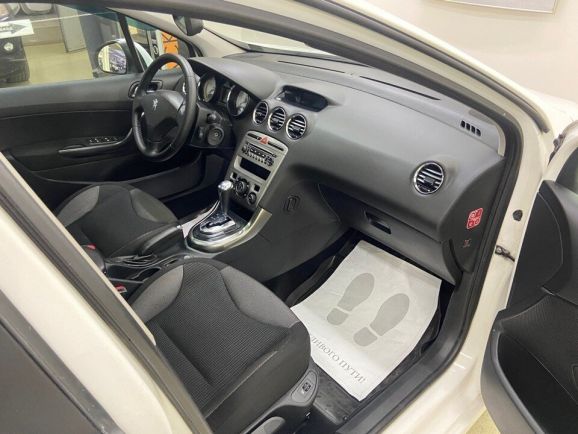Peugeot 308 Premium Pack, 1.6 л, АТ, 2011 фото 12