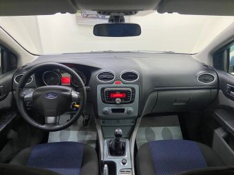 Ford Focus Titanium, 2.0 л, МКПП, 2008 фото 12