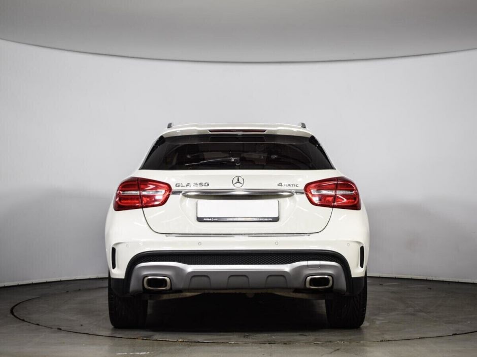 Mercedes-Benz GLA, 2.0 л, Робот, 2015 фото 7