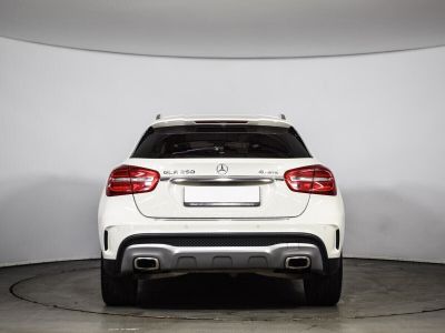 Mercedes-Benz GLA, 2.0 л, РКПП, 2015 фото 7